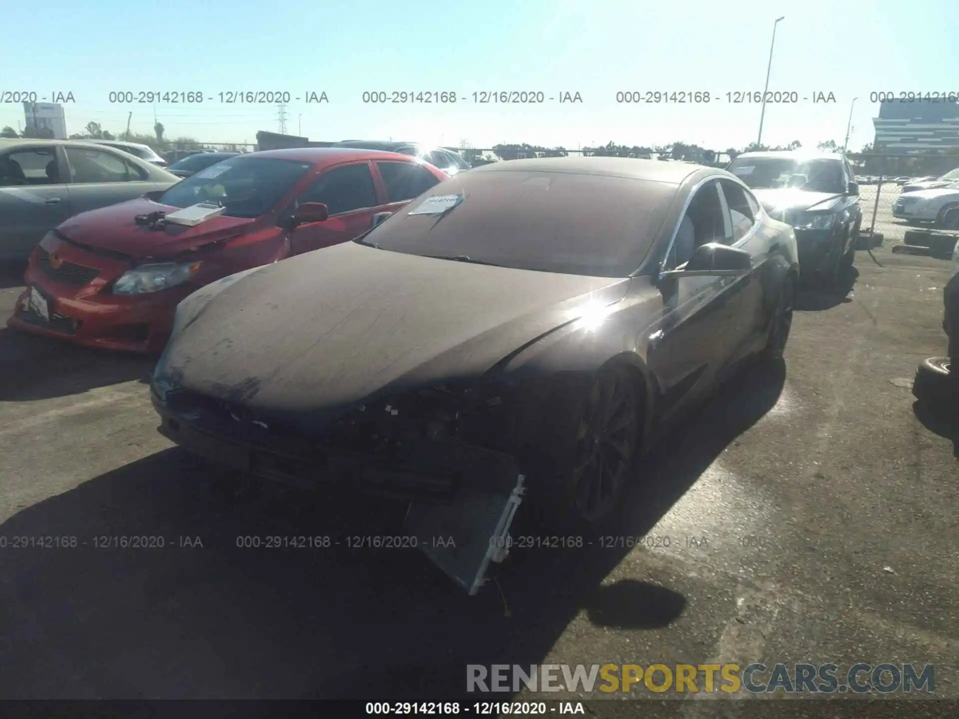 6 Photograph of a damaged car 5YJSA1E46LF396805 TESLA MODEL S 2020