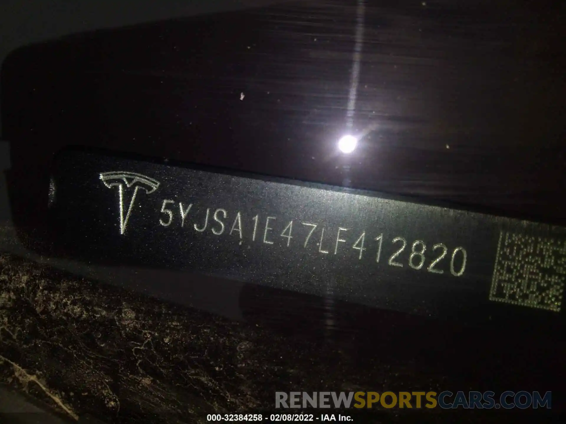 9 Photograph of a damaged car 5YJSA1E47LF412820 TESLA MODEL S 2020