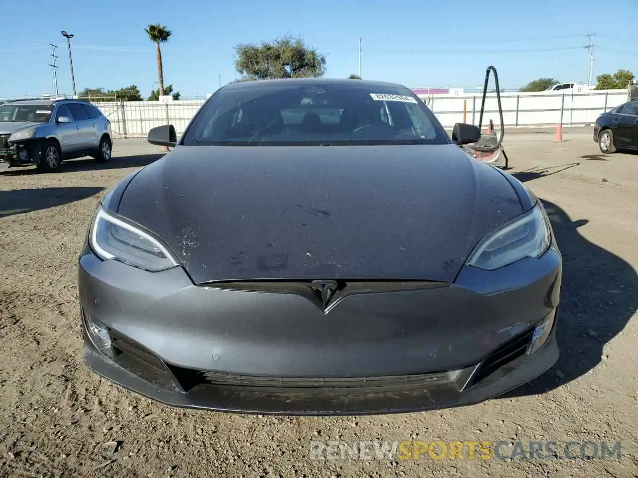 5 Photograph of a damaged car 5YJSA1E48LF361859 TESLA MODEL S 2020