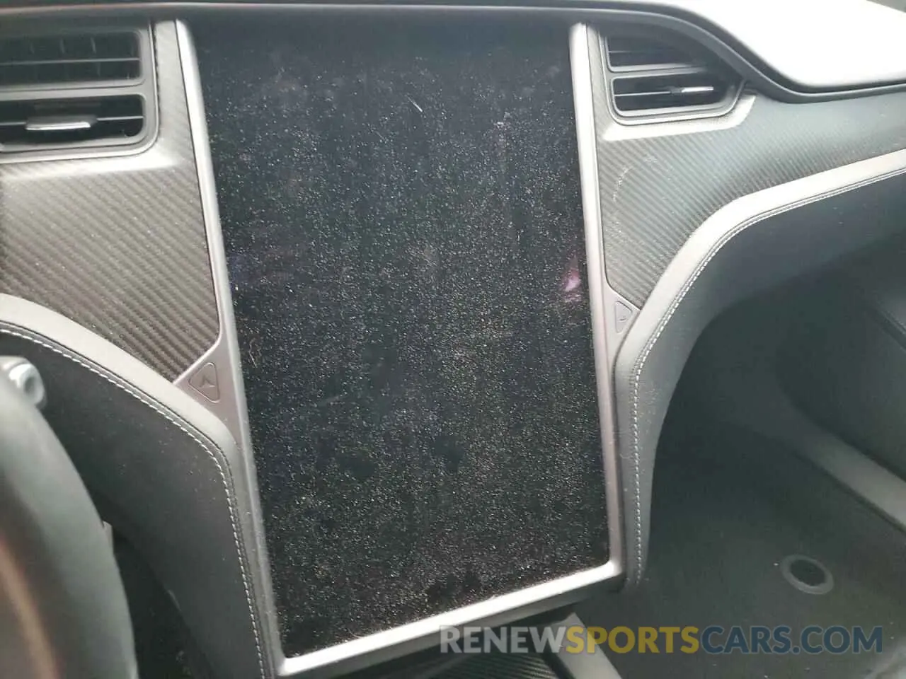 9 Photograph of a damaged car 5YJSA1E48LF390844 TESLA MODEL S 2020