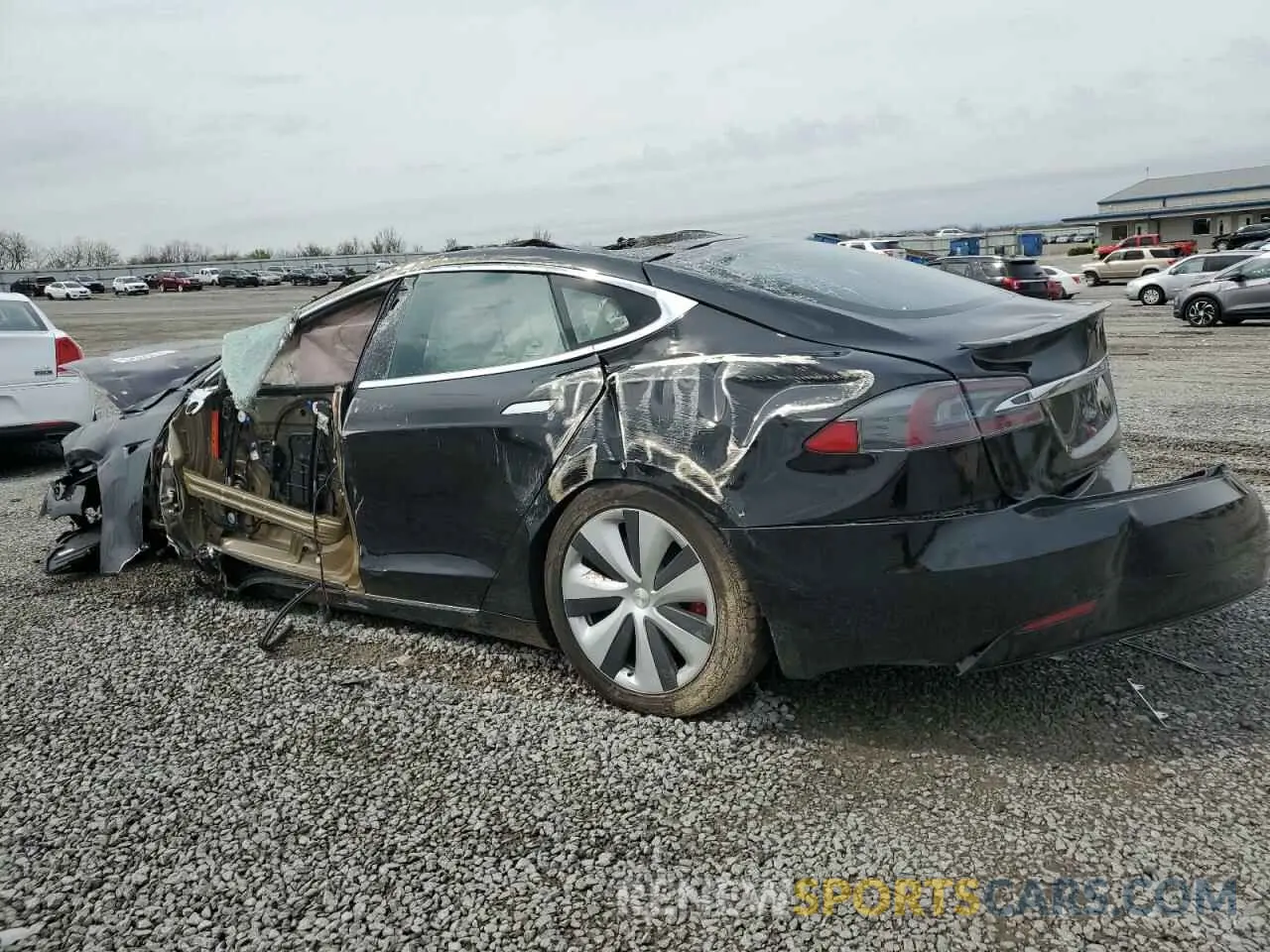 2 Photograph of a damaged car 5YJSA1E48LF414933 TESLA MODEL S 2020