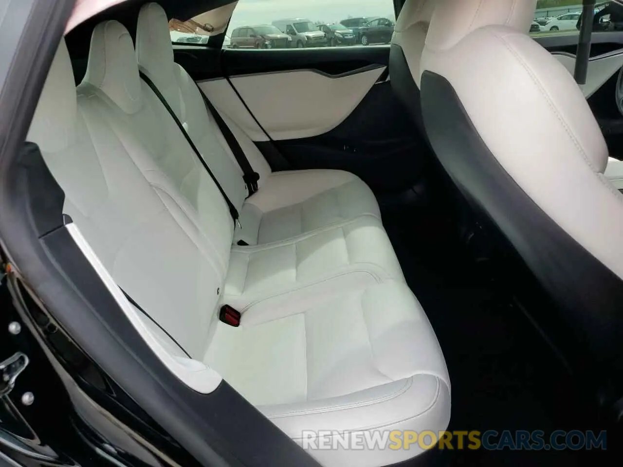 11 Photograph of a damaged car 5YJSA1E49LF390948 TESLA MODEL S 2020