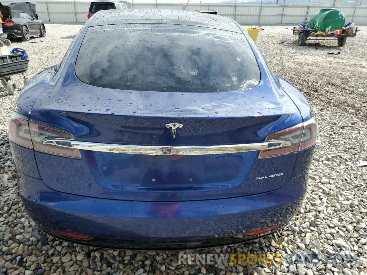6 Photograph of a damaged car 5YJSA1E21MF418080 TESLA MODEL S 2021