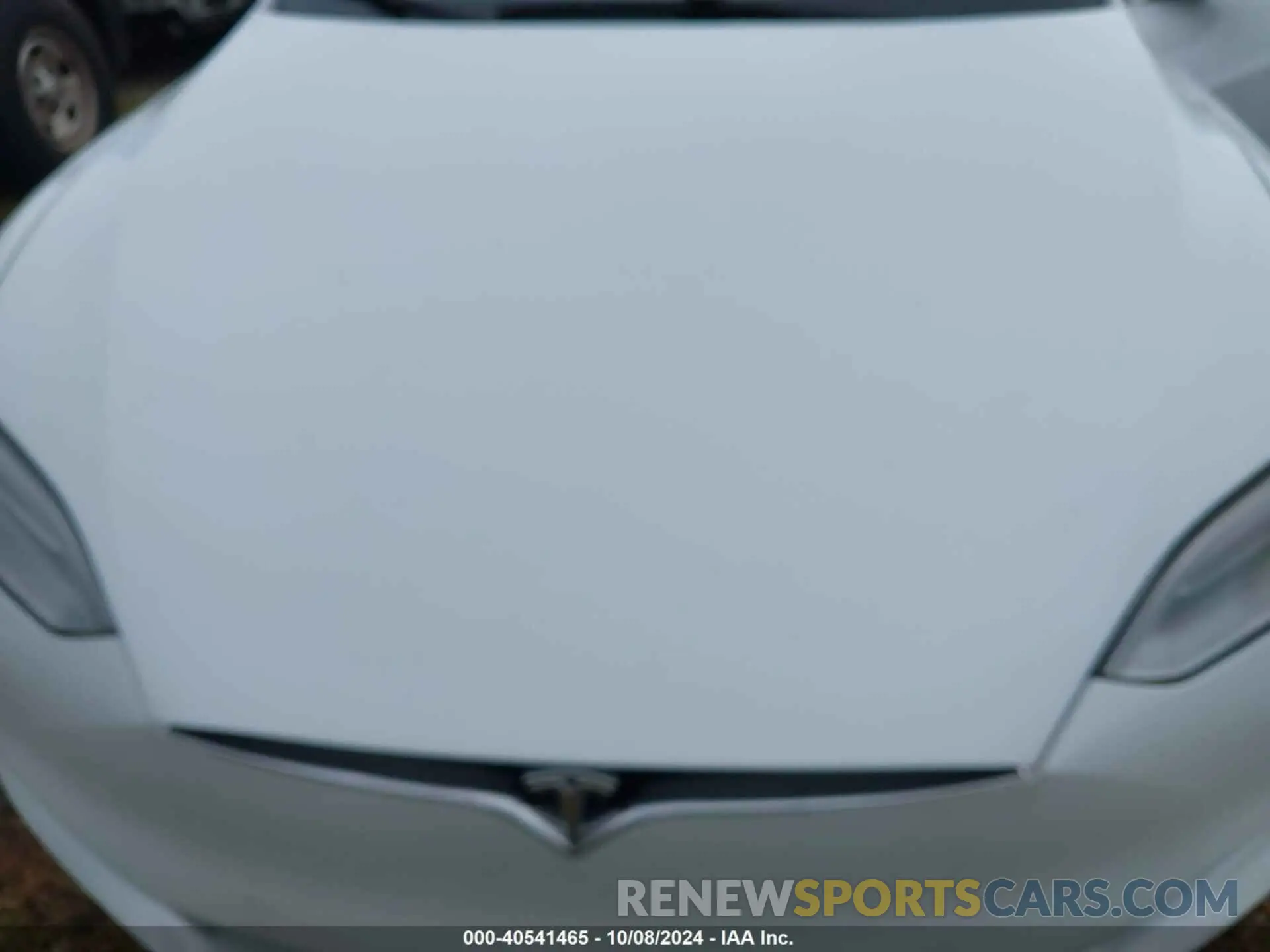 10 Photograph of a damaged car 5YJSA1E21MF424039 TESLA MODEL S 2021