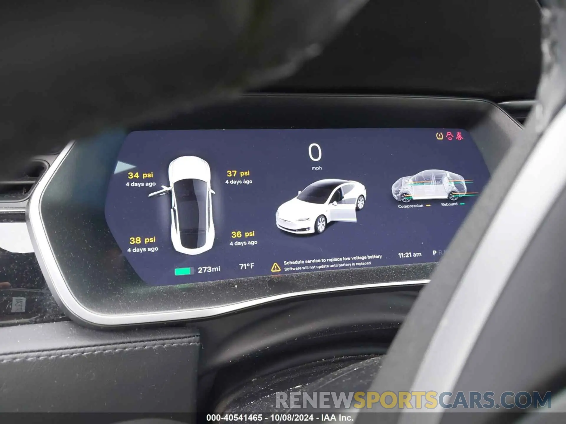 14 Photograph of a damaged car 5YJSA1E21MF424039 TESLA MODEL S 2021