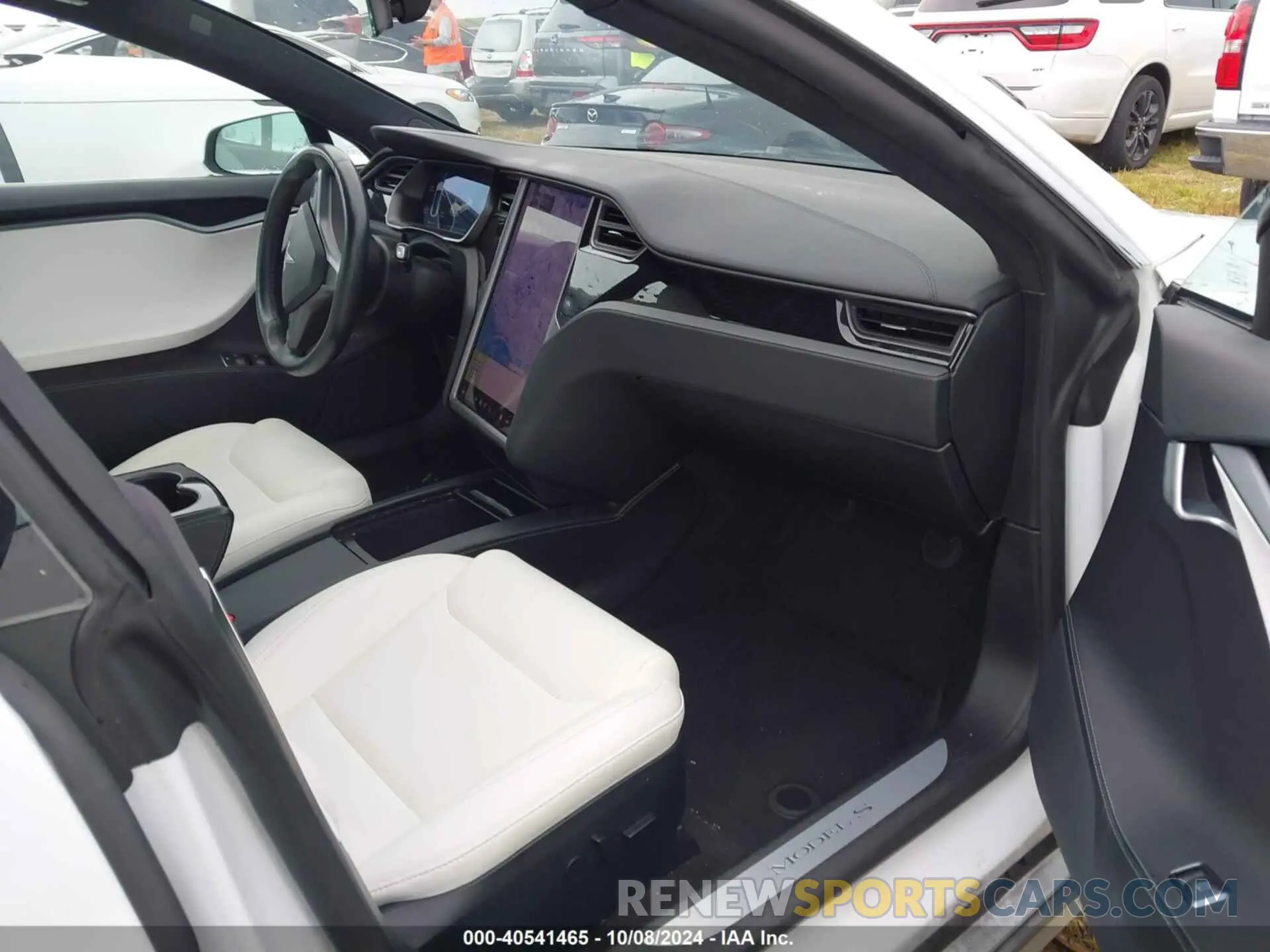 5 Photograph of a damaged car 5YJSA1E21MF424039 TESLA MODEL S 2021