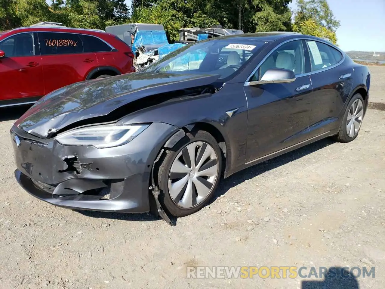 1 Photograph of a damaged car 5YJSA1E21MF425403 TESLA MODEL S 2021