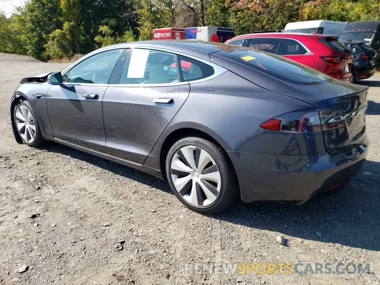2 Photograph of a damaged car 5YJSA1E21MF425403 TESLA MODEL S 2021
