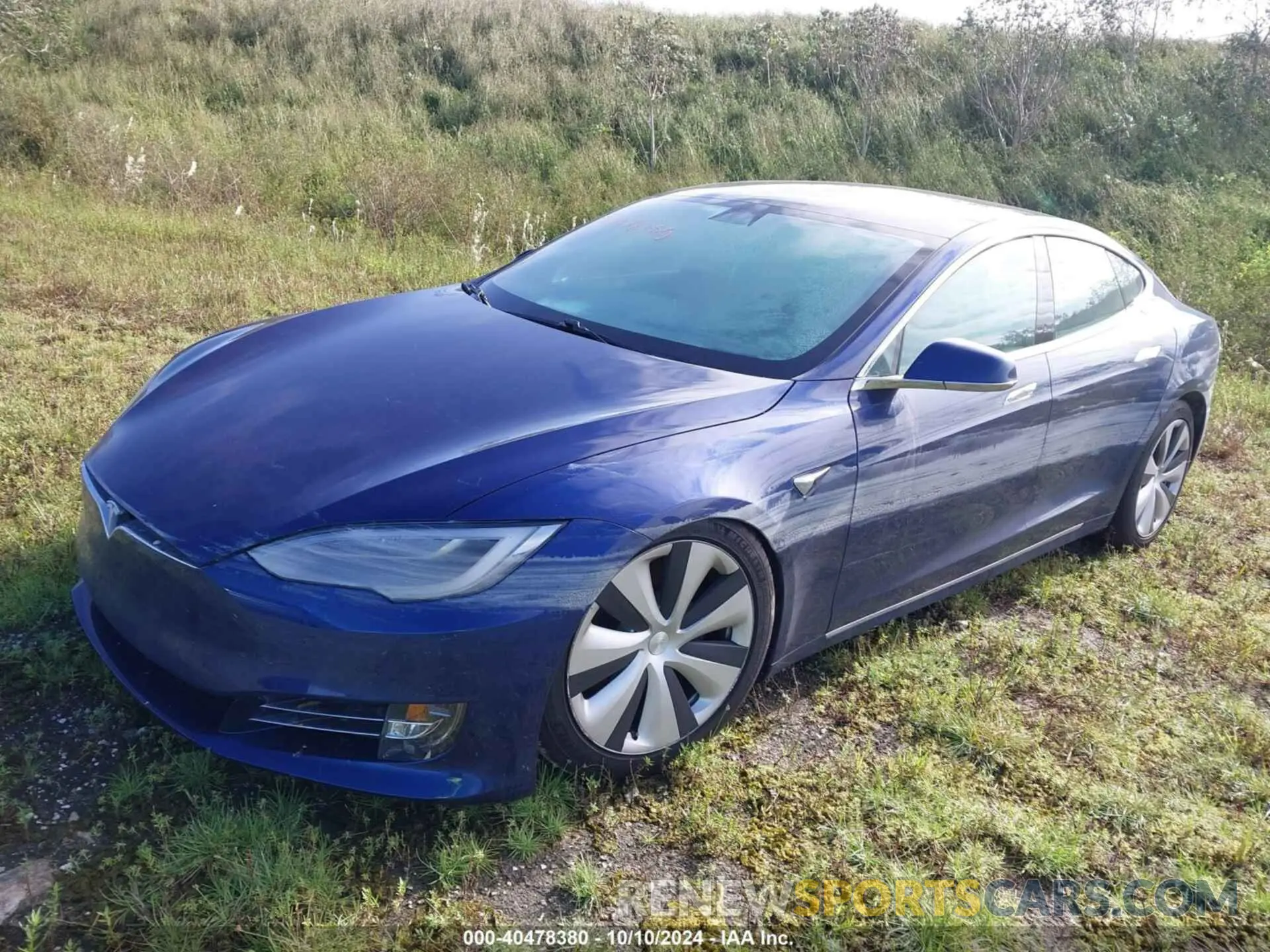 2 Photograph of a damaged car 5YJSA1E24MF424648 TESLA MODEL S 2021