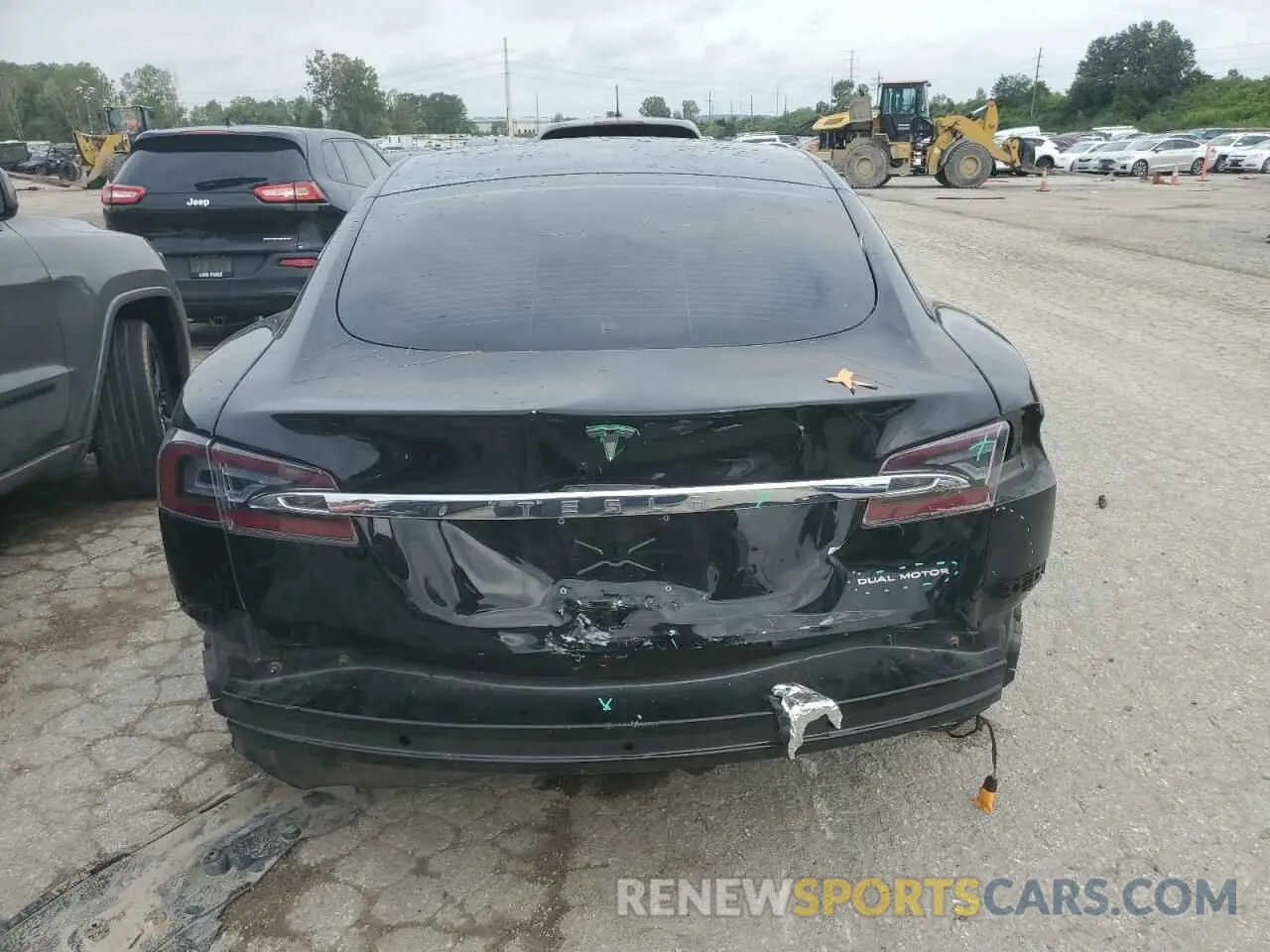 6 Photograph of a damaged car 5YJSA1E24MF426853 TESLA MODEL S 2021