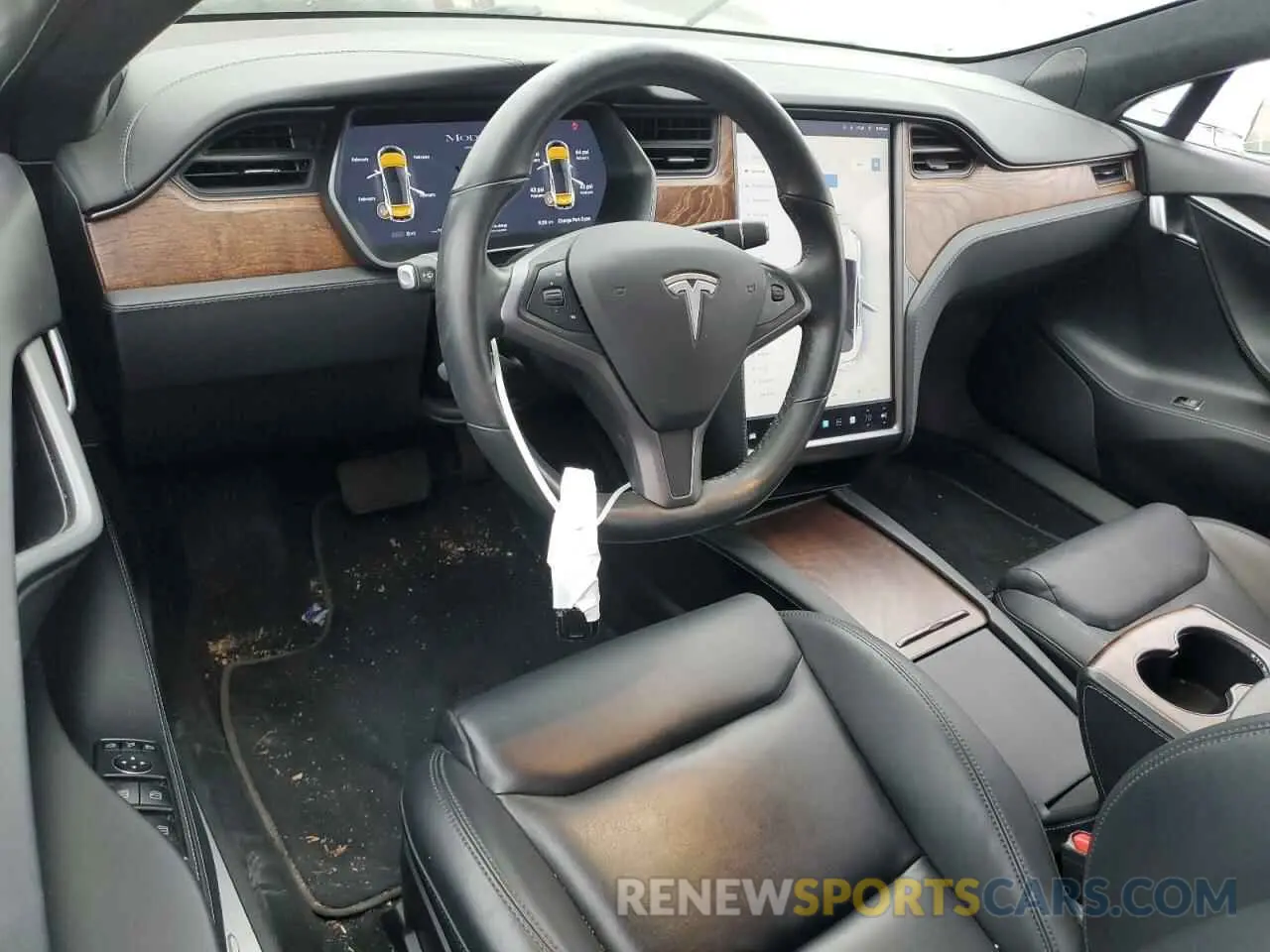 8 Photograph of a damaged car 5YJSA1E24MF427775 TESLA MODEL S 2021