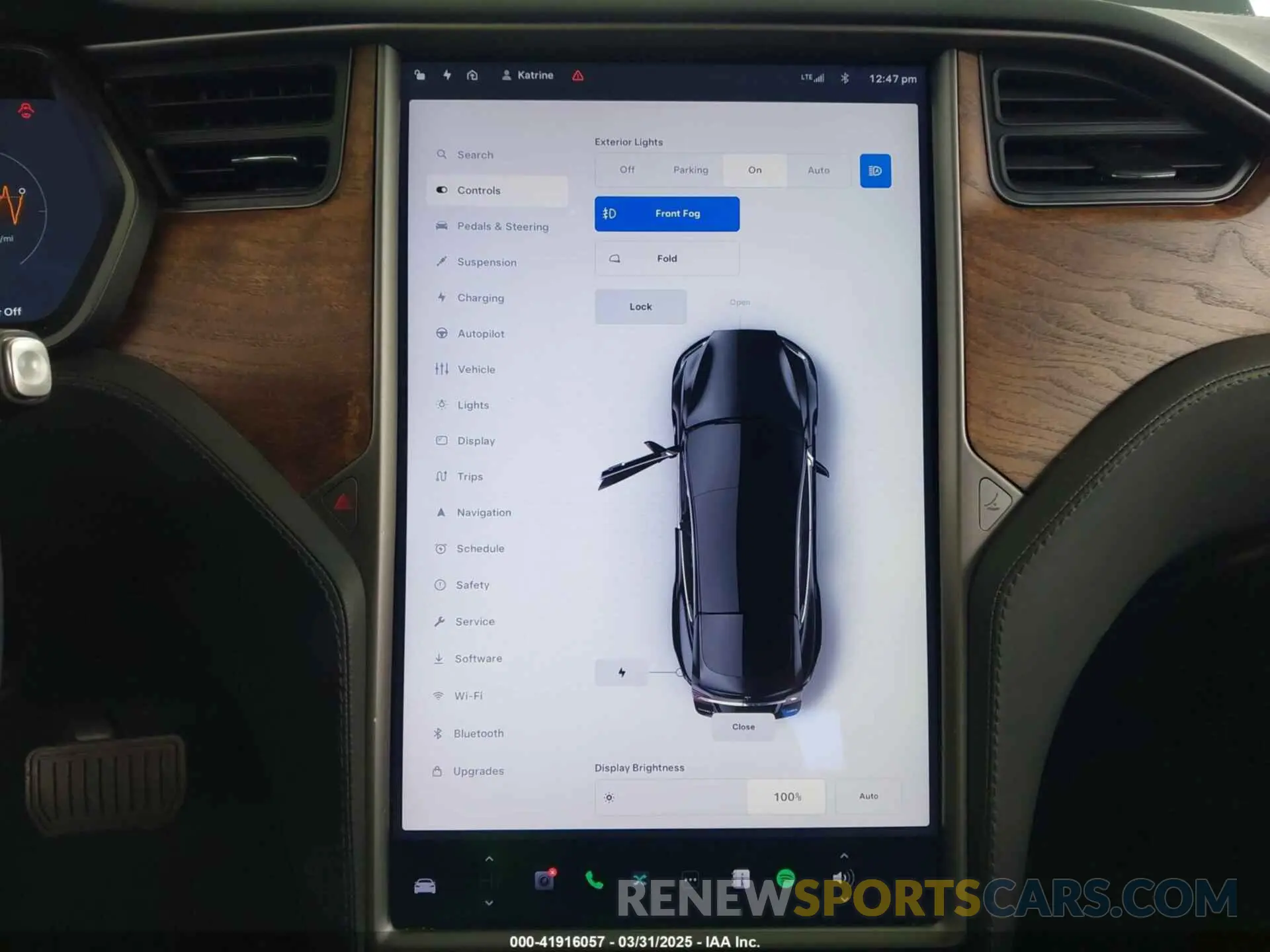 18 Photograph of a damaged car 5YJSA1E26MF424697 TESLA MODEL S 2021
