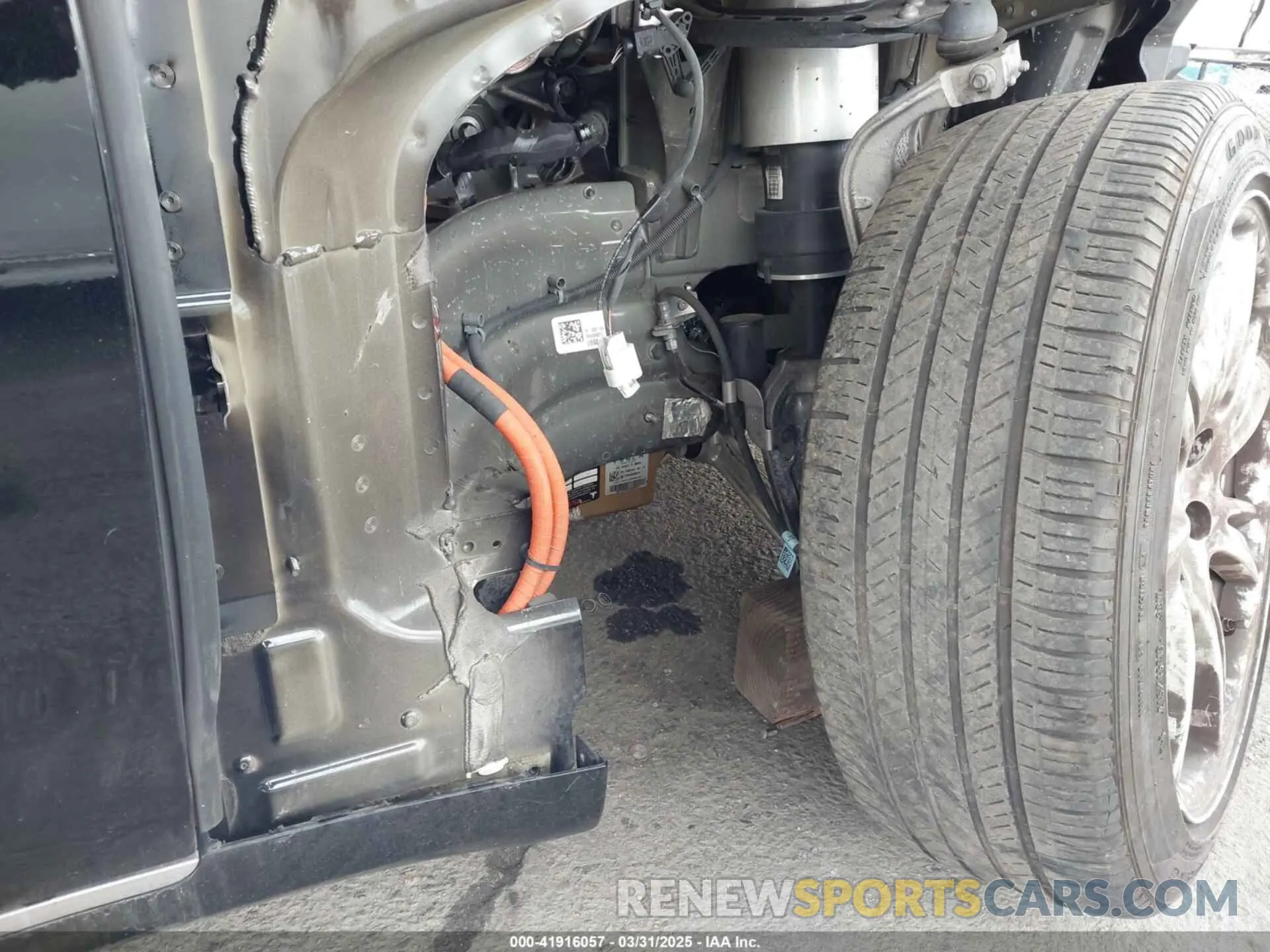 20 Photograph of a damaged car 5YJSA1E26MF424697 TESLA MODEL S 2021
