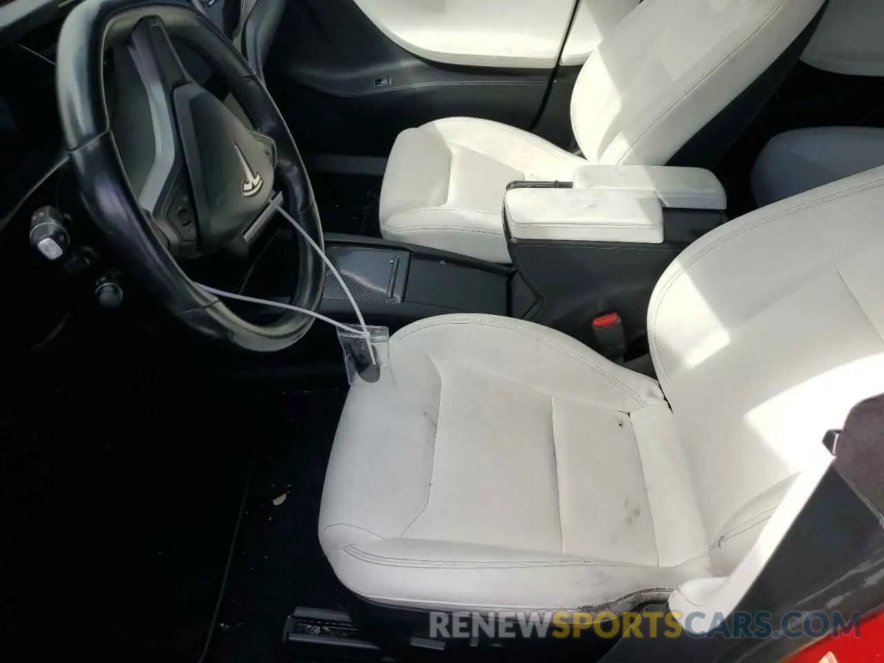 7 Photograph of a damaged car 5YJSA1E26MF427230 TESLA MODEL S 2021