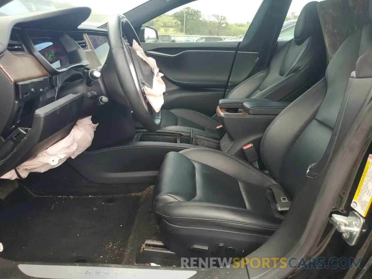 7 Photograph of a damaged car 5YJSA1E29MF423754 TESLA MODEL S 2021