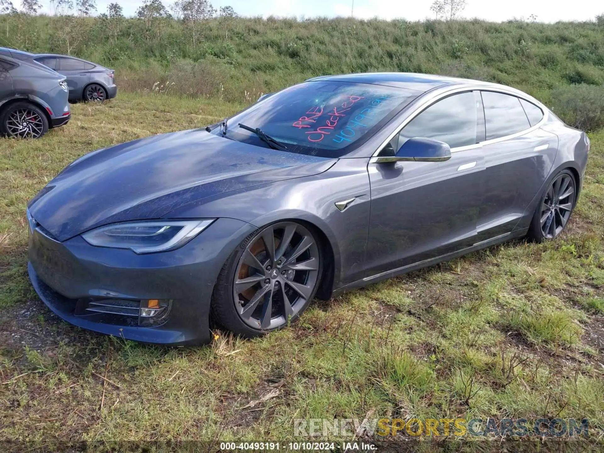 2 Photograph of a damaged car 5YJSA1E2XMF419180 TESLA MODEL S 2021