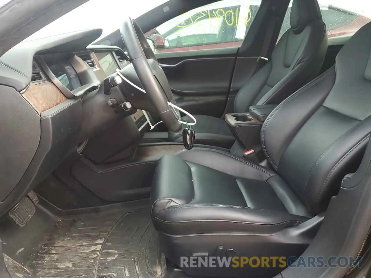 7 Photograph of a damaged car 5YJSA1E2XMF426999 TESLA MODEL S 2021