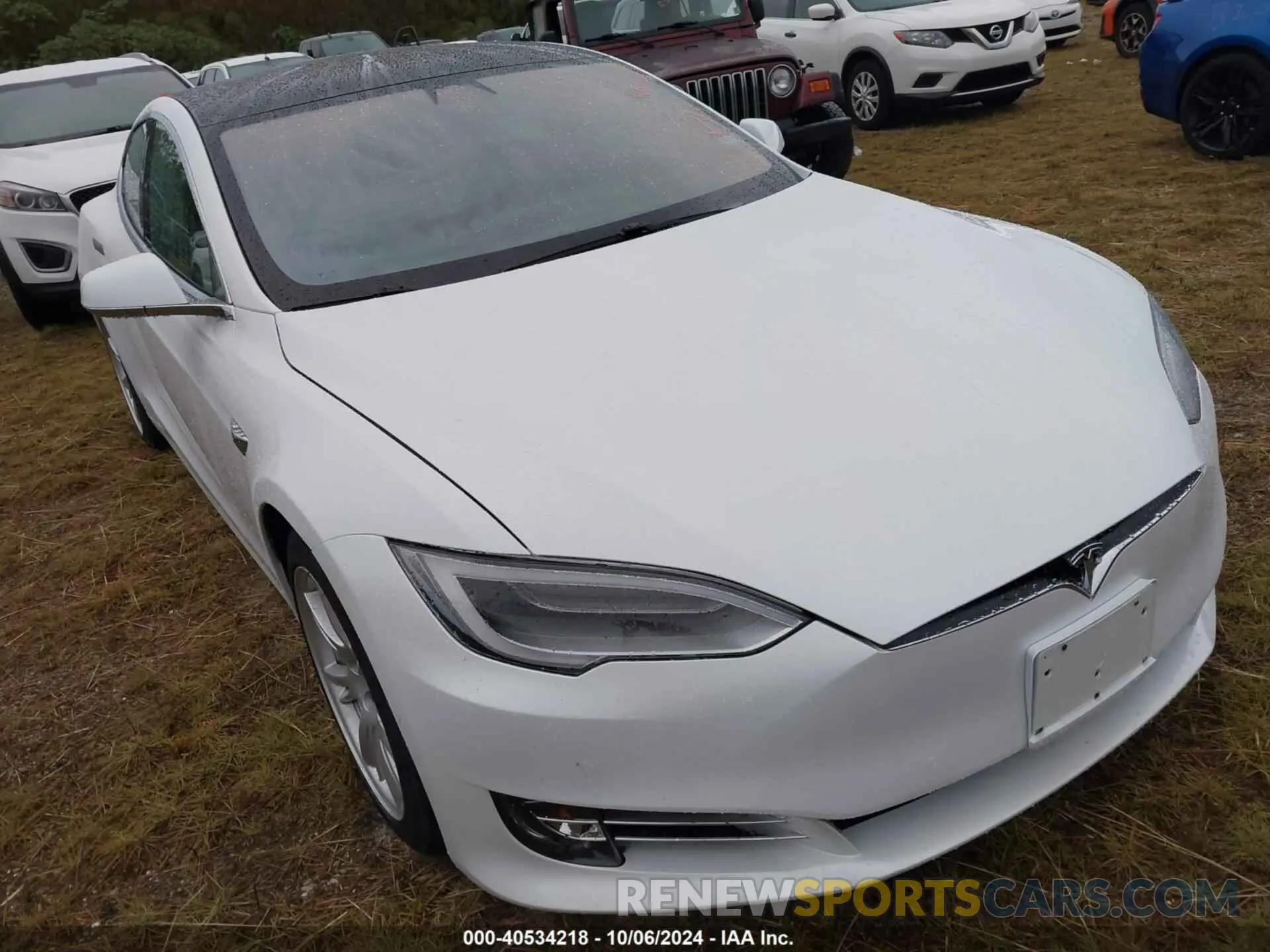 1 Photograph of a damaged car 5YJSA1E46MF425835 TESLA MODEL S 2021