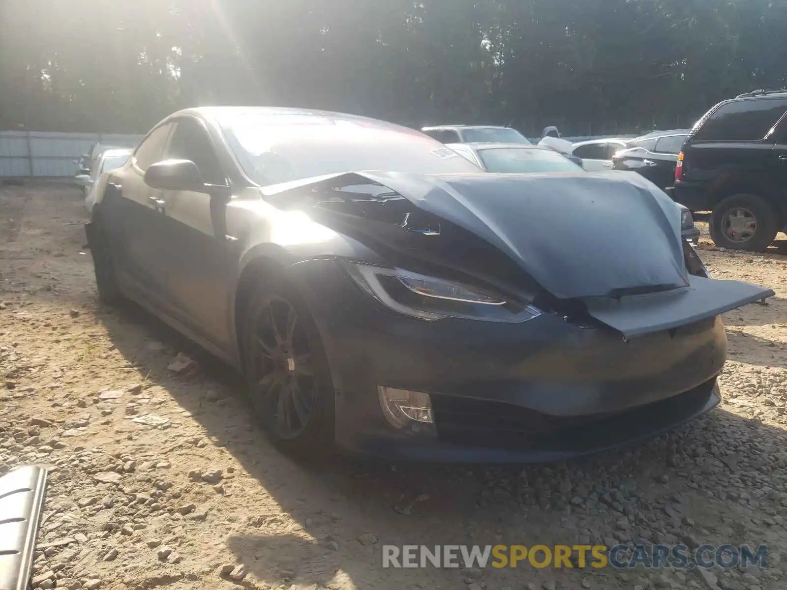 1 Photograph of a damaged car 5YJSA1E47MF424306 TESLA MODEL S 2021