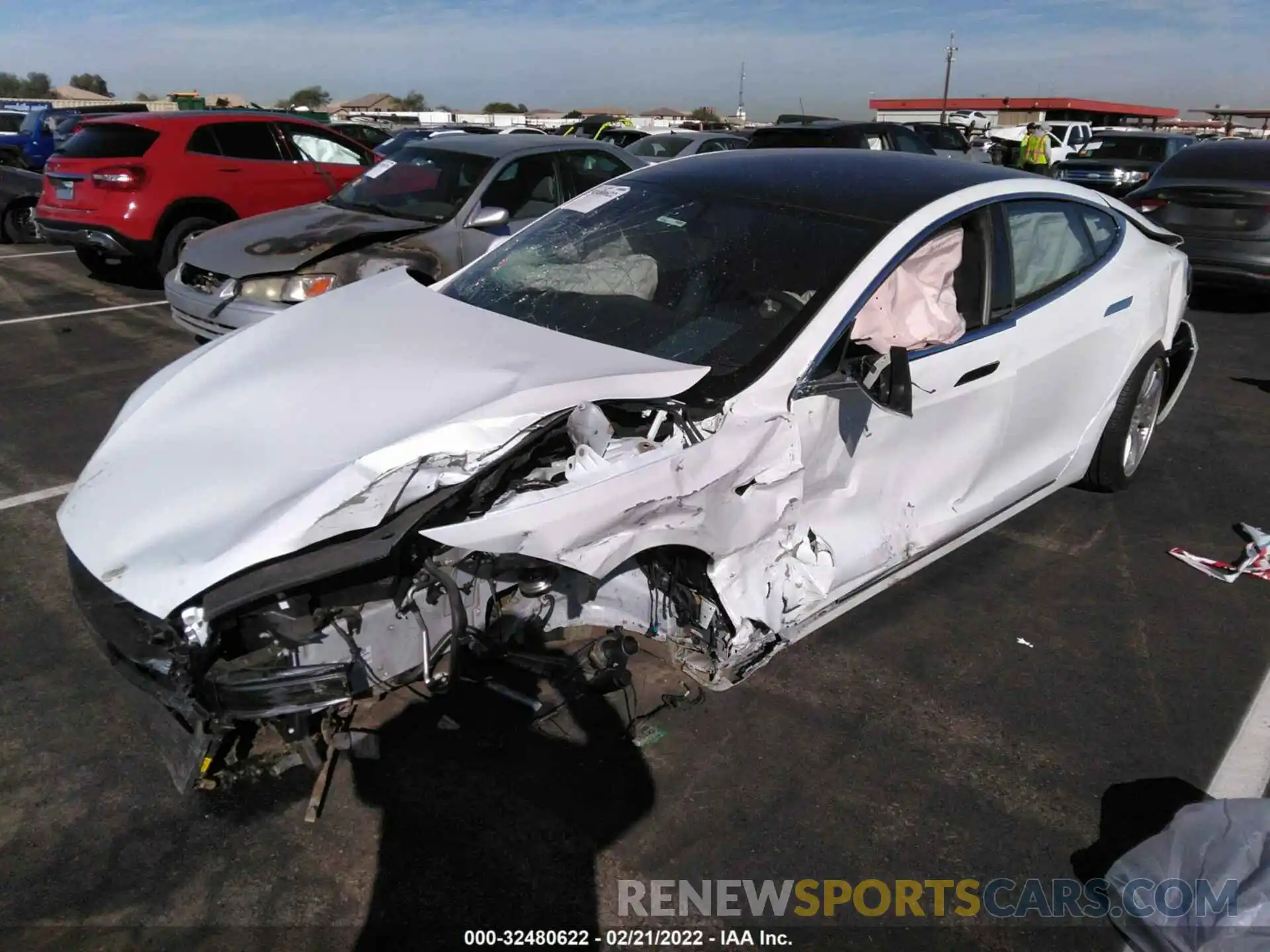 6 Photograph of a damaged car 5YJSA1E47MF427870 TESLA MODEL S 2021