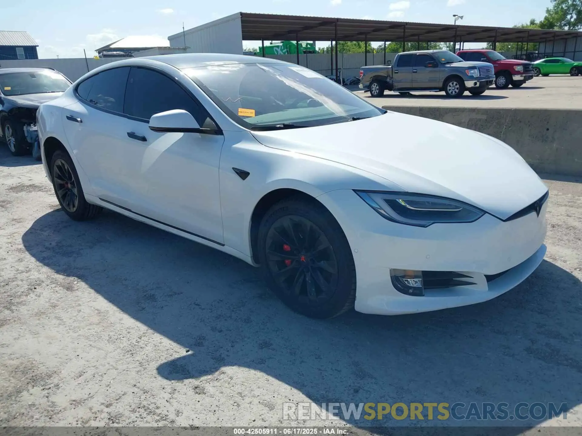 1 Photograph of a damaged car 5YJSA1E49MF426168 TESLA MODEL S 2021