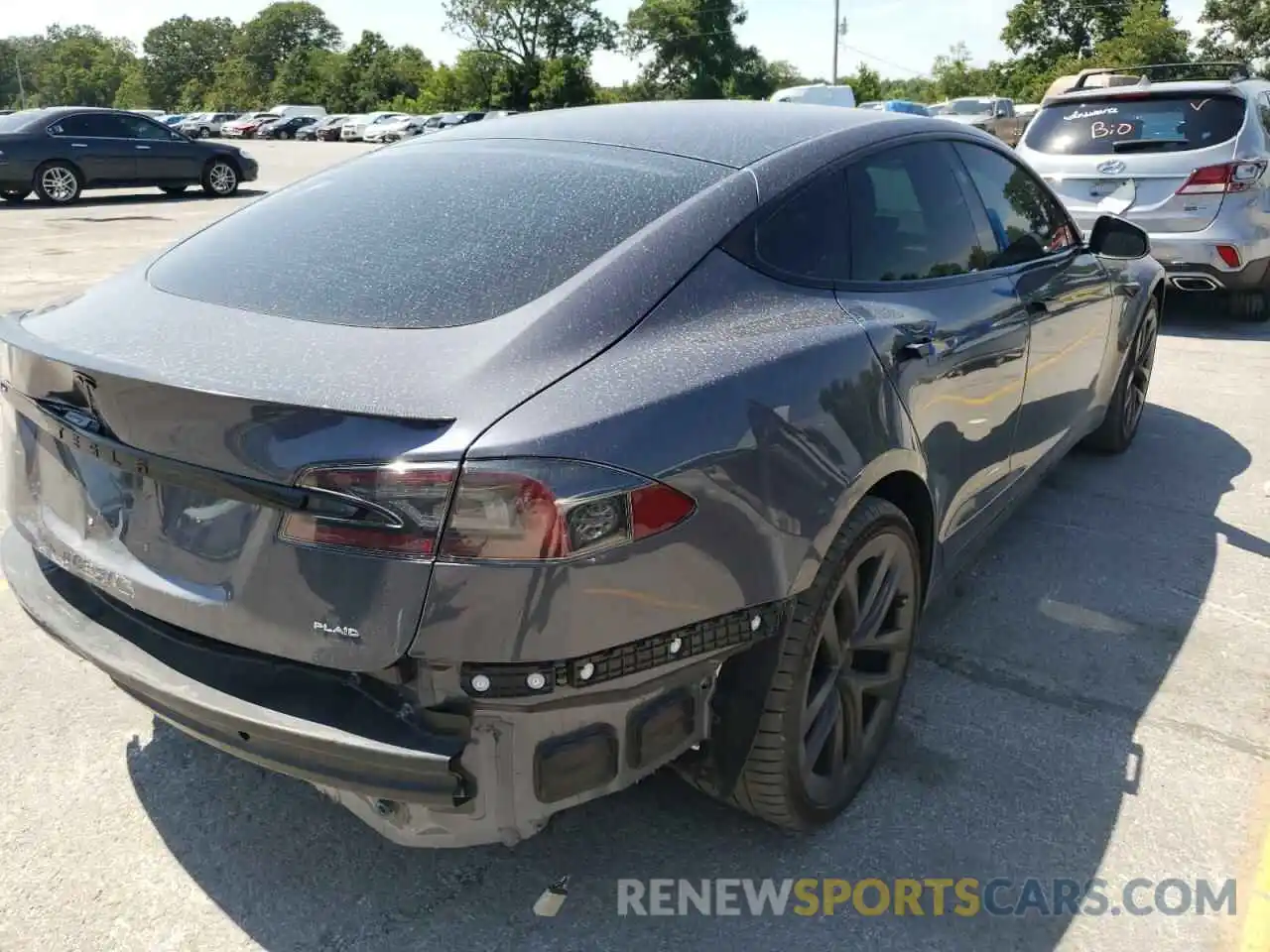 4 Photograph of a damaged car 5YJSA1E50MF430120 TESLA MODEL S 2021