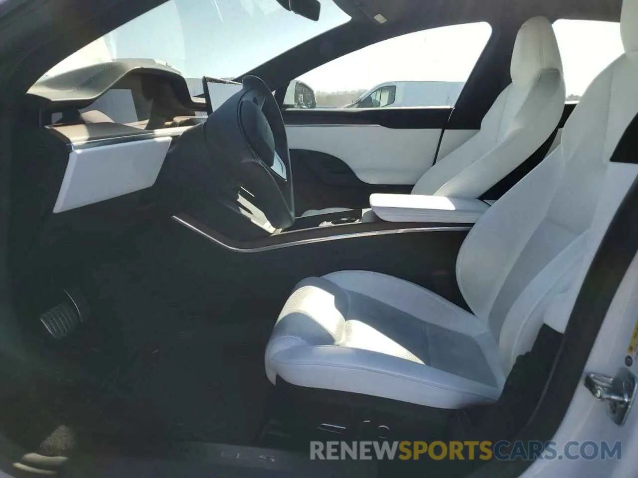 7 Photograph of a damaged car 5YJSA1E50MF452683 TESLA MODEL S 2021