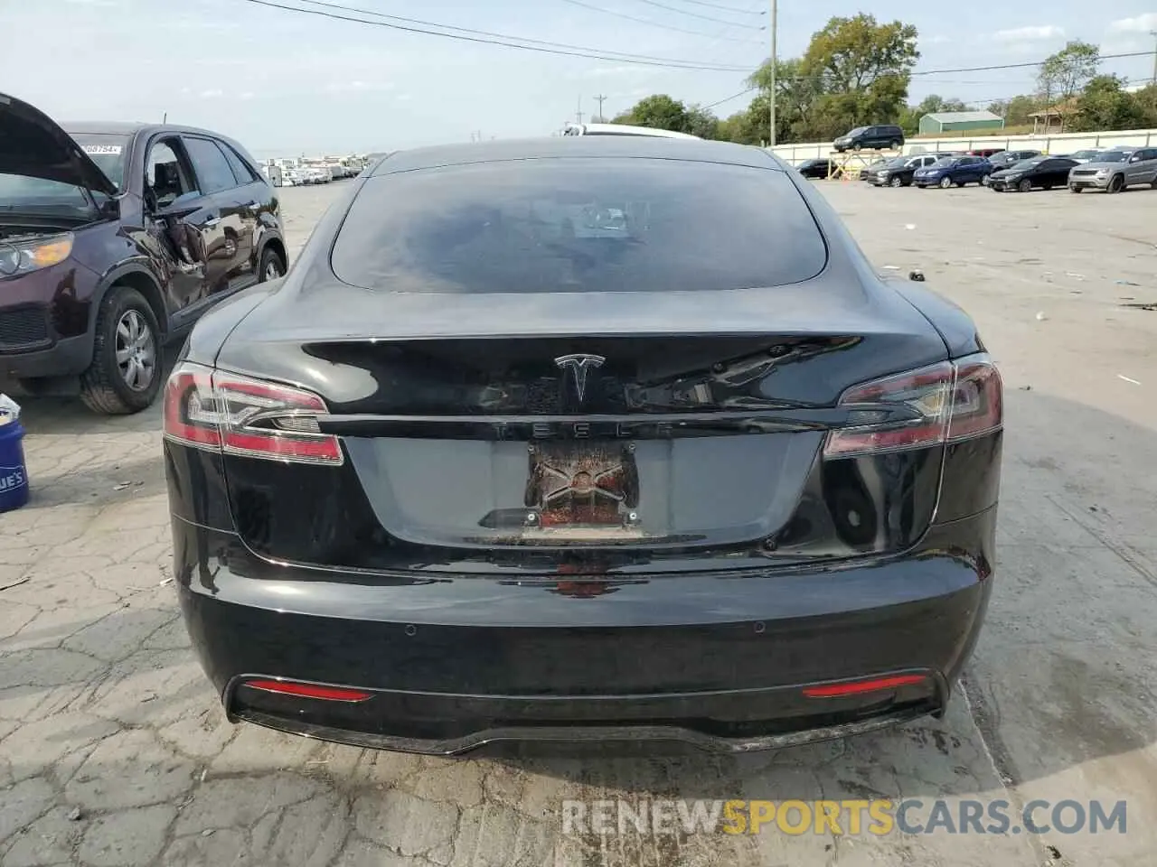 6 Photograph of a damaged car 5YJSA1E51MF442437 TESLA MODEL S 2021