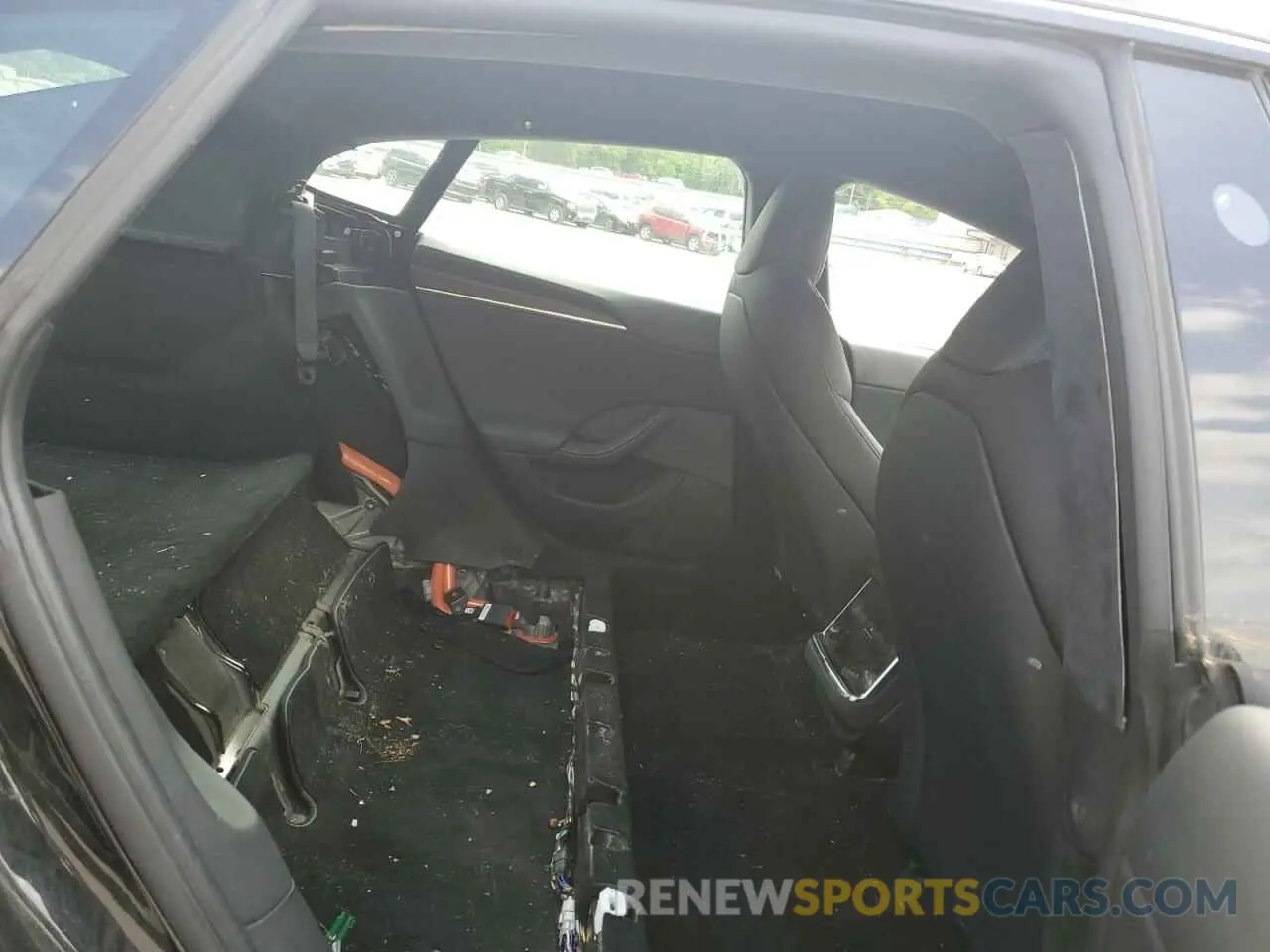 10 Photograph of a damaged car 5YJSA1E52MF428241 TESLA MODEL S 2021