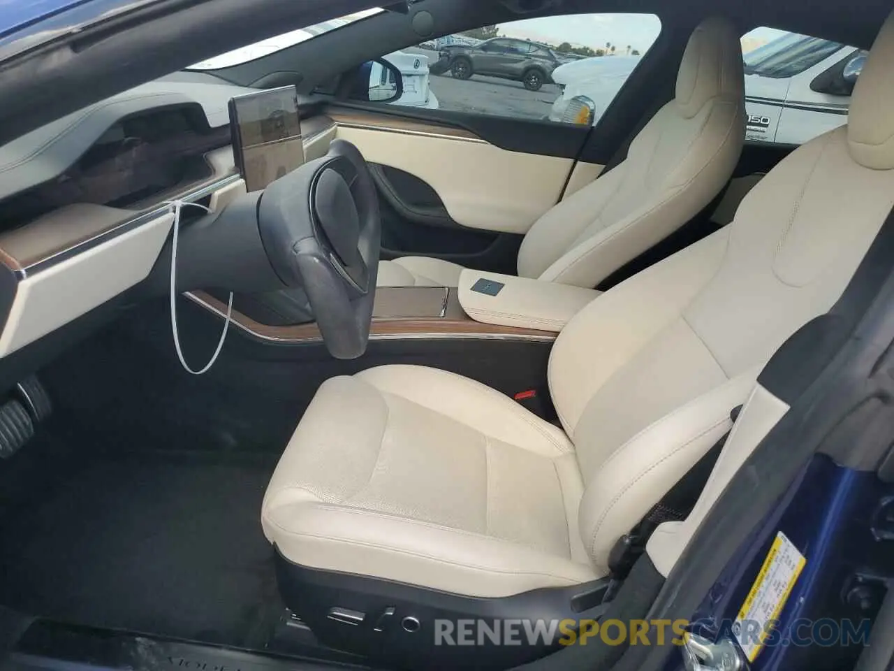 7 Photograph of a damaged car 5YJSA1E52MF437103 TESLA MODEL S 2021