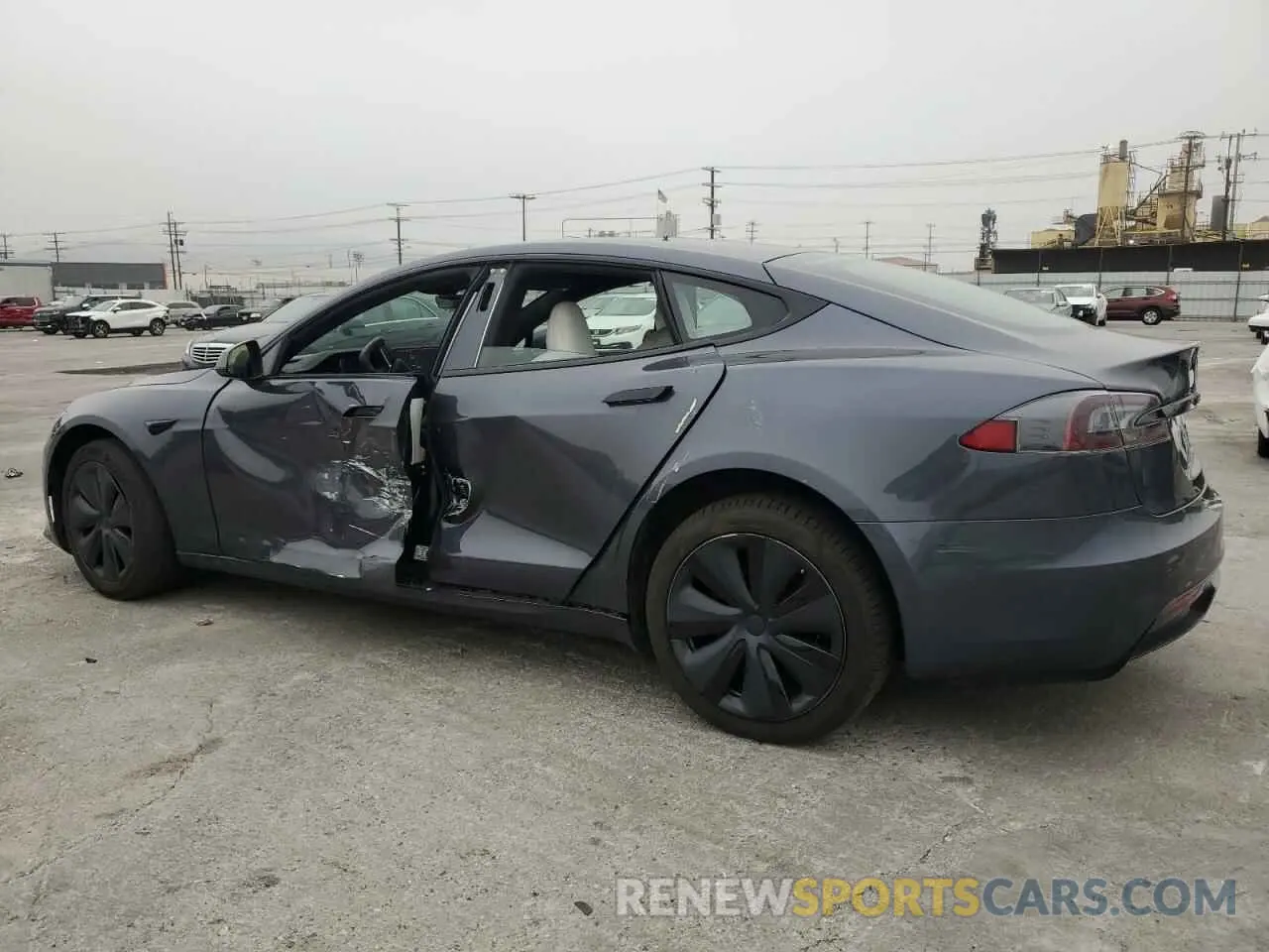 2 Photograph of a damaged car 5YJSA1E52MF451499 TESLA MODEL S 2021
