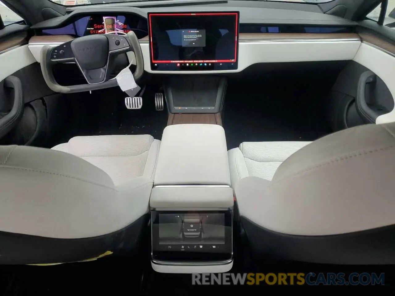 8 Photograph of a damaged car 5YJSA1E52MF451499 TESLA MODEL S 2021