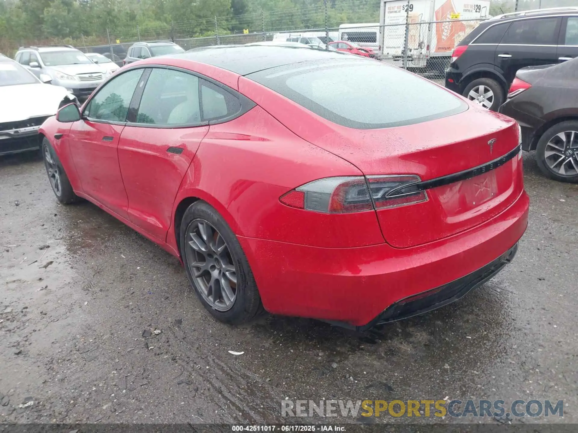3 Photograph of a damaged car 5YJSA1E53MF428488 TESLA MODEL S 2021