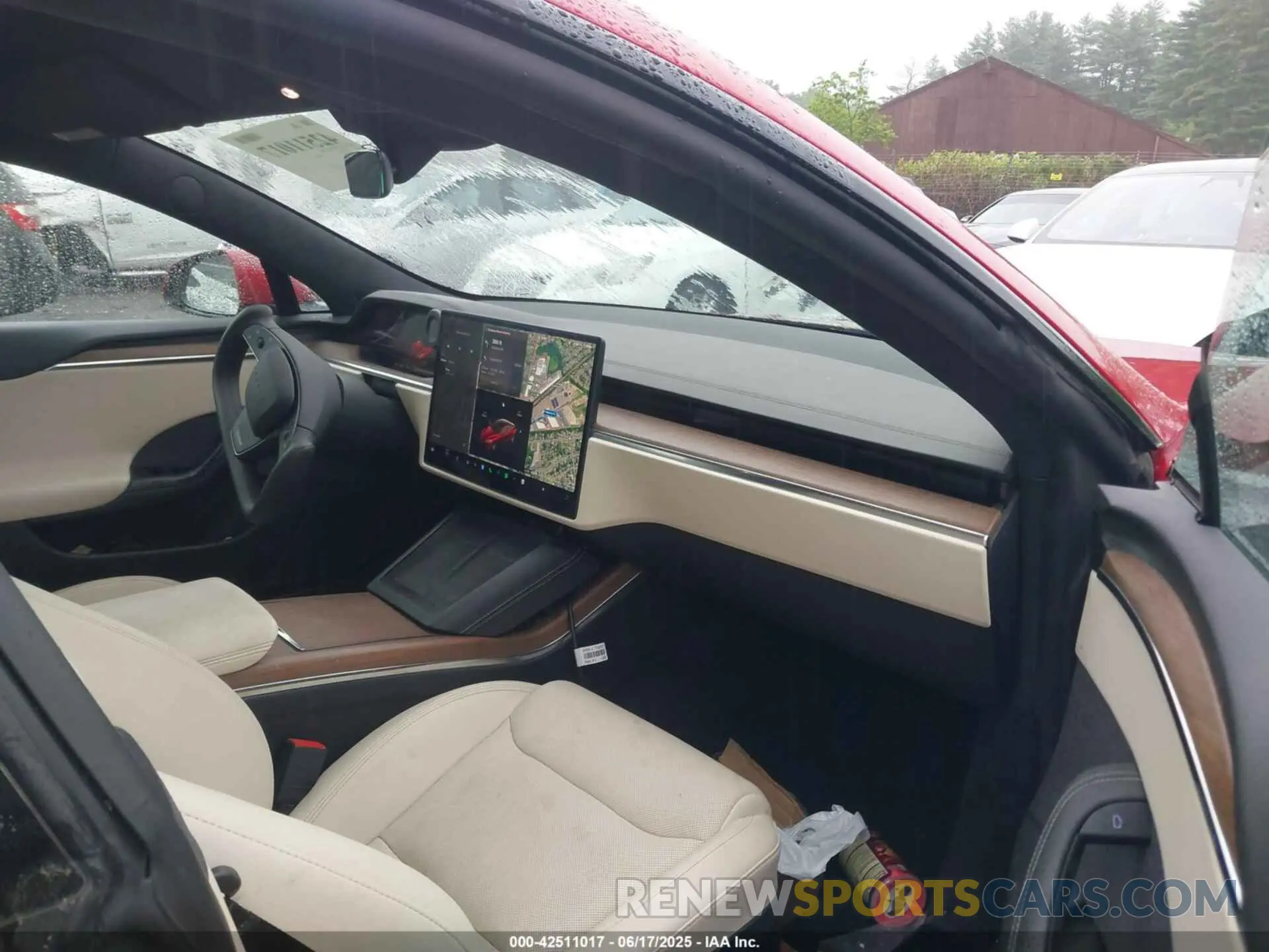 5 Photograph of a damaged car 5YJSA1E53MF428488 TESLA MODEL S 2021