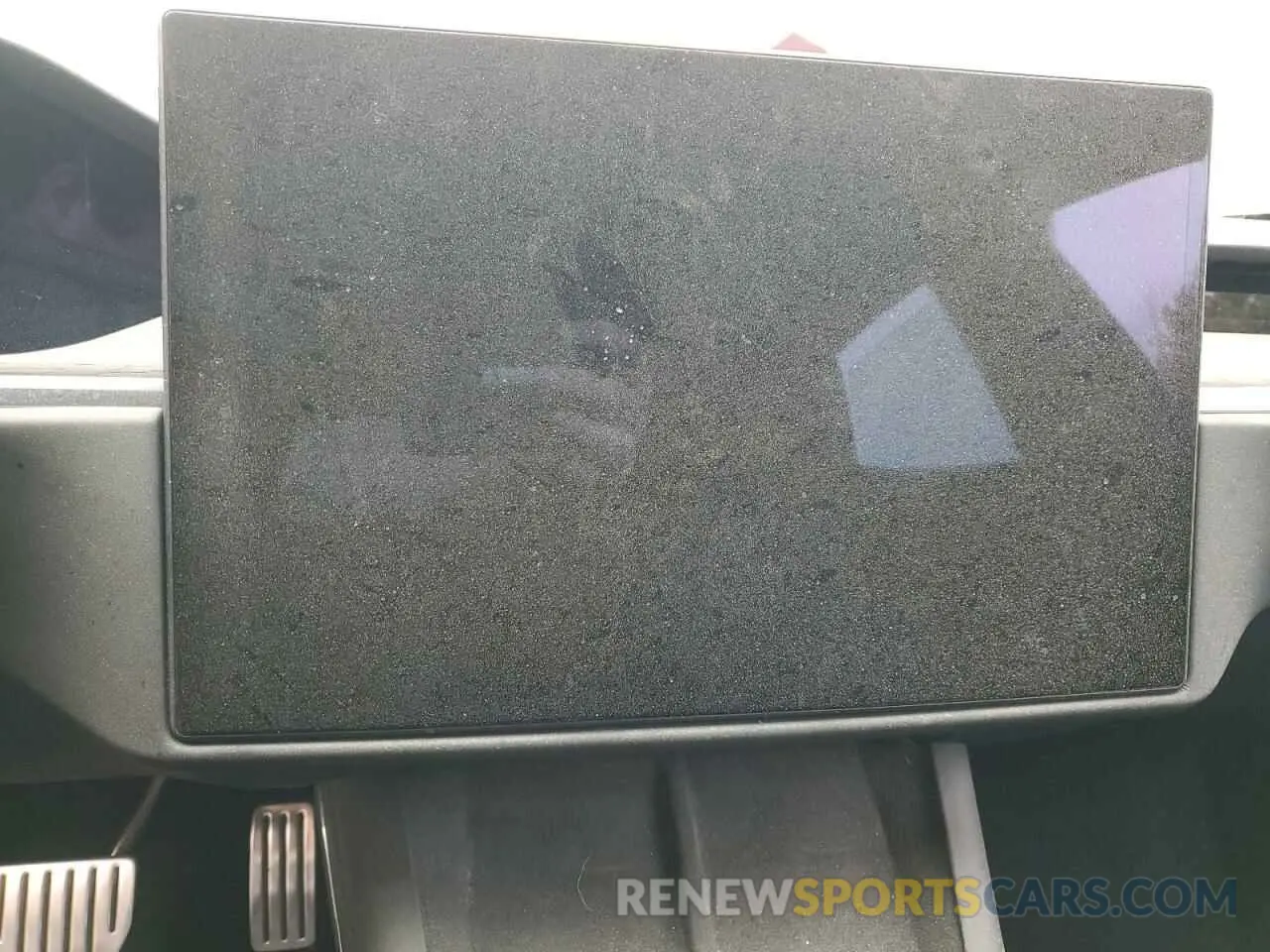 9 Photograph of a damaged car 5YJSA1E54MF439287 TESLA MODEL S 2021