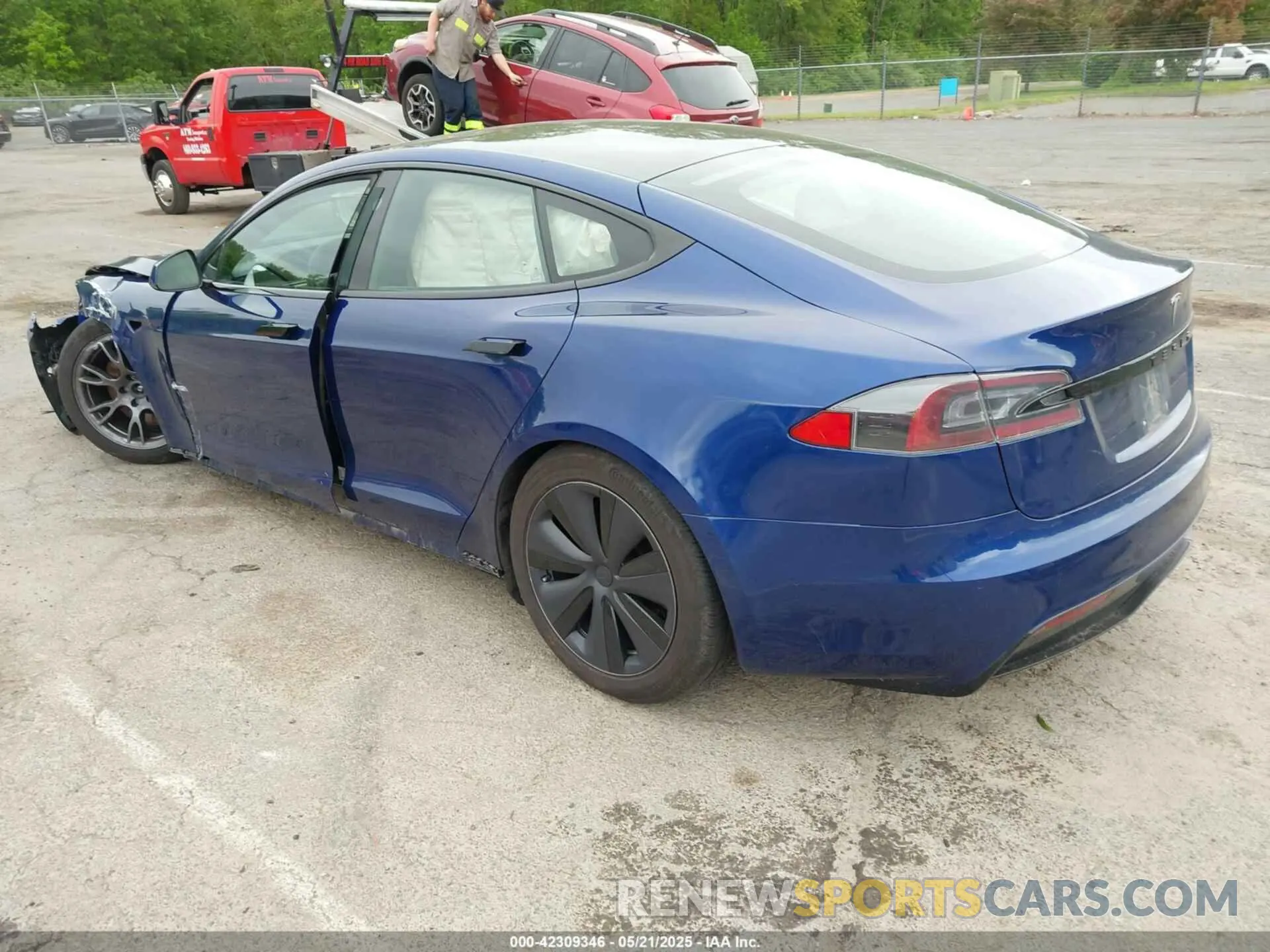 3 Photograph of a damaged car 5YJSA1E54MF455554 TESLA MODEL S 2021