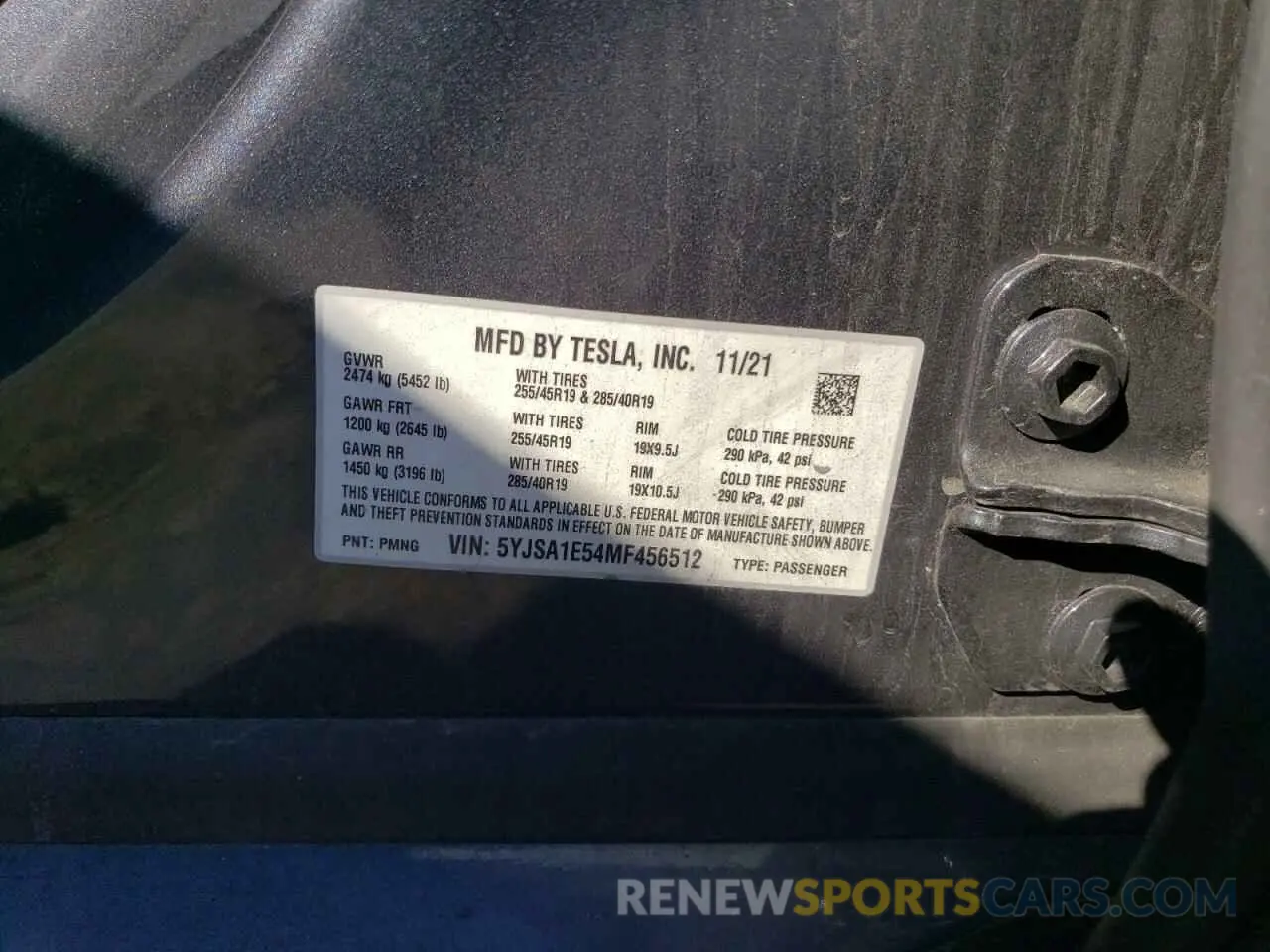 12 Photograph of a damaged car 5YJSA1E54MF456512 TESLA MODEL S 2021