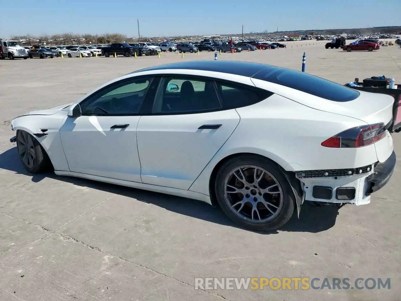 2 Photograph of a damaged car 5YJSA1E55MF441047 TESLA MODEL S 2021