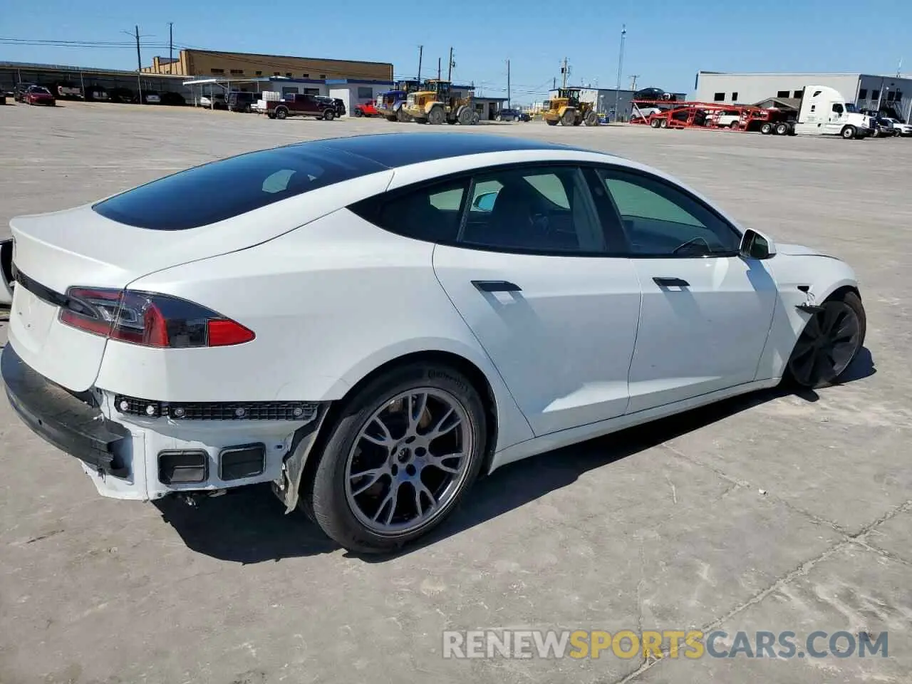 3 Photograph of a damaged car 5YJSA1E55MF441047 TESLA MODEL S 2021