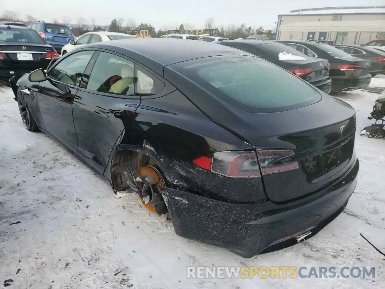 3 Photograph of a damaged car 5YJSA1E56MF433314 TESLA MODEL S 2021