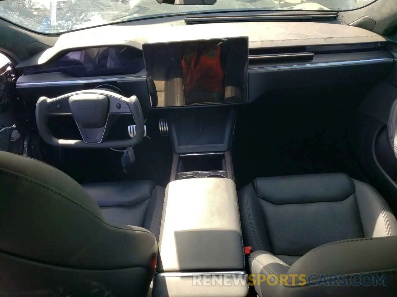 8 Photograph of a damaged car 5YJSA1E56MF439677 TESLA MODEL S 2021