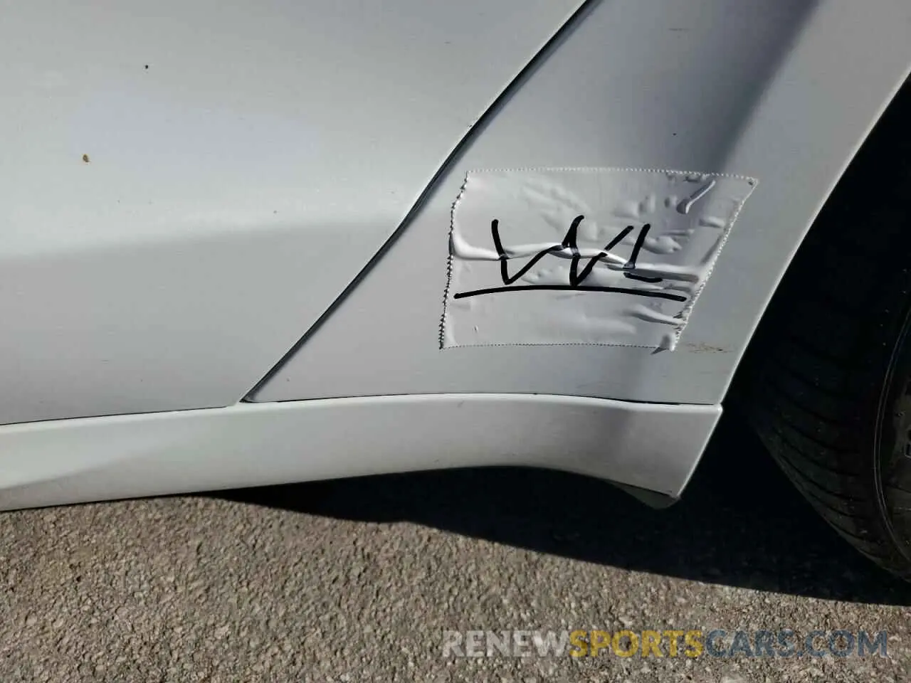 12 Photograph of a damaged car 5YJSA1E57MF453359 TESLA MODEL S 2021