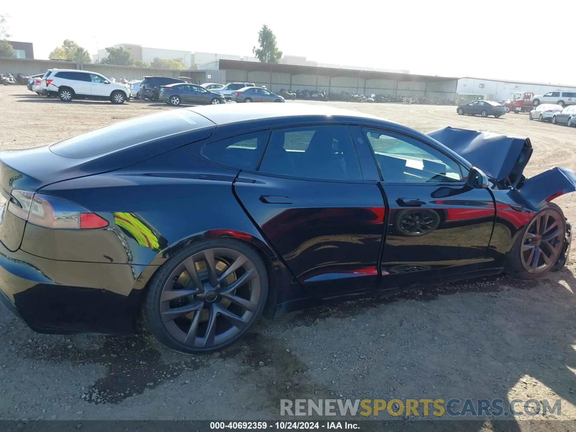 12 Photograph of a damaged car 5YJSA1E58MF429555 TESLA MODEL S 2021