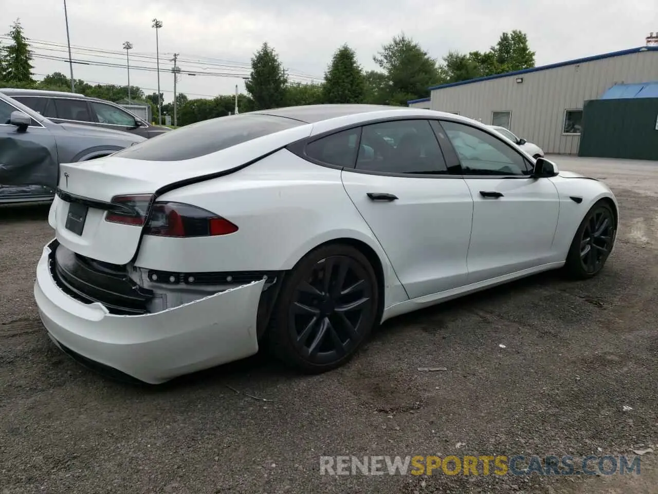 3 Photograph of a damaged car 5YJSA1E59MF438359 TESLA MODEL S 2021