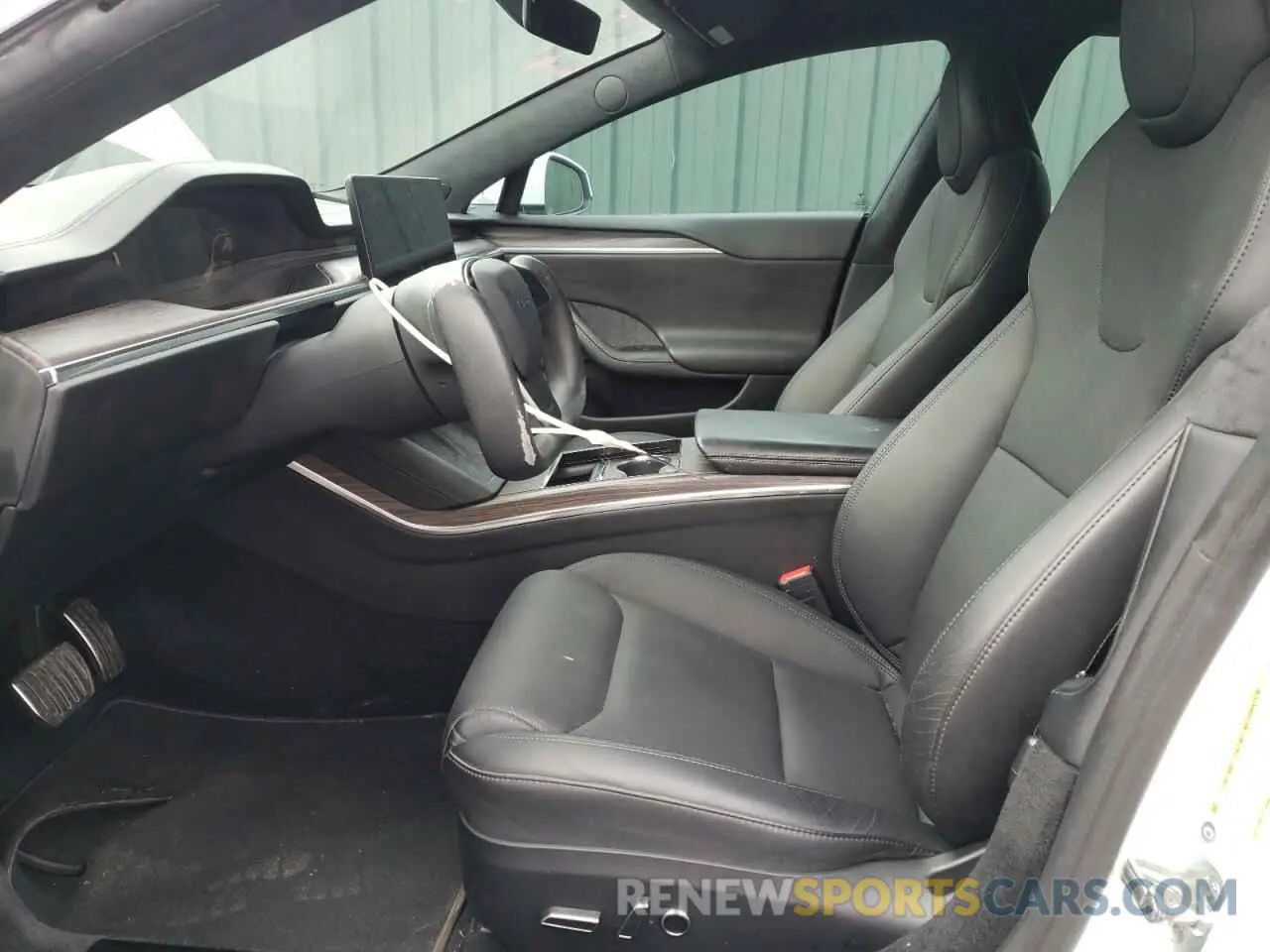 7 Photograph of a damaged car 5YJSA1E59MF438359 TESLA MODEL S 2021