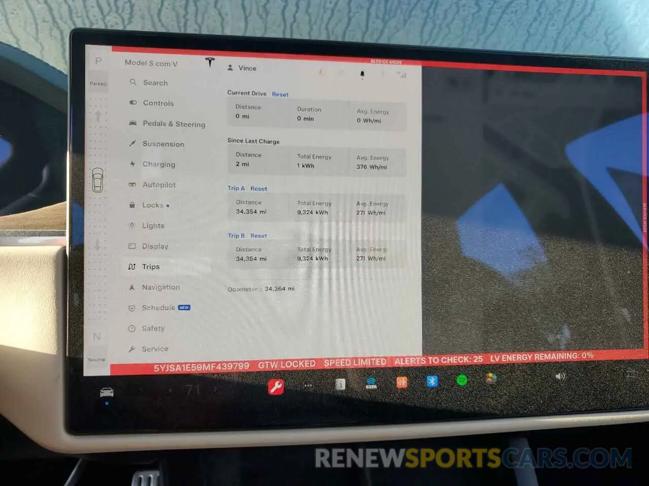 9 Photograph of a damaged car 5YJSA1E59MF439799 TESLA MODEL S 2021