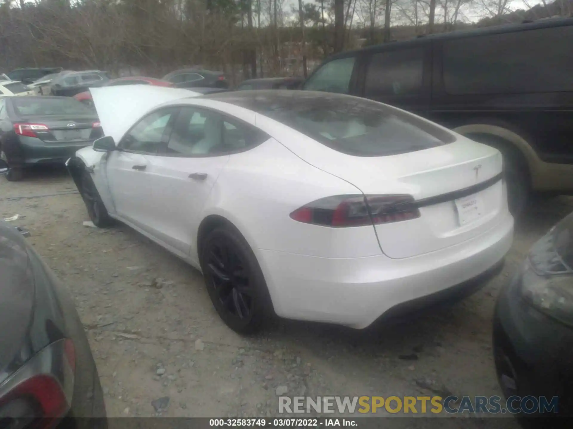 3 Photograph of a damaged car 5YJSA1E59MF454853 TESLA MODEL S 2021