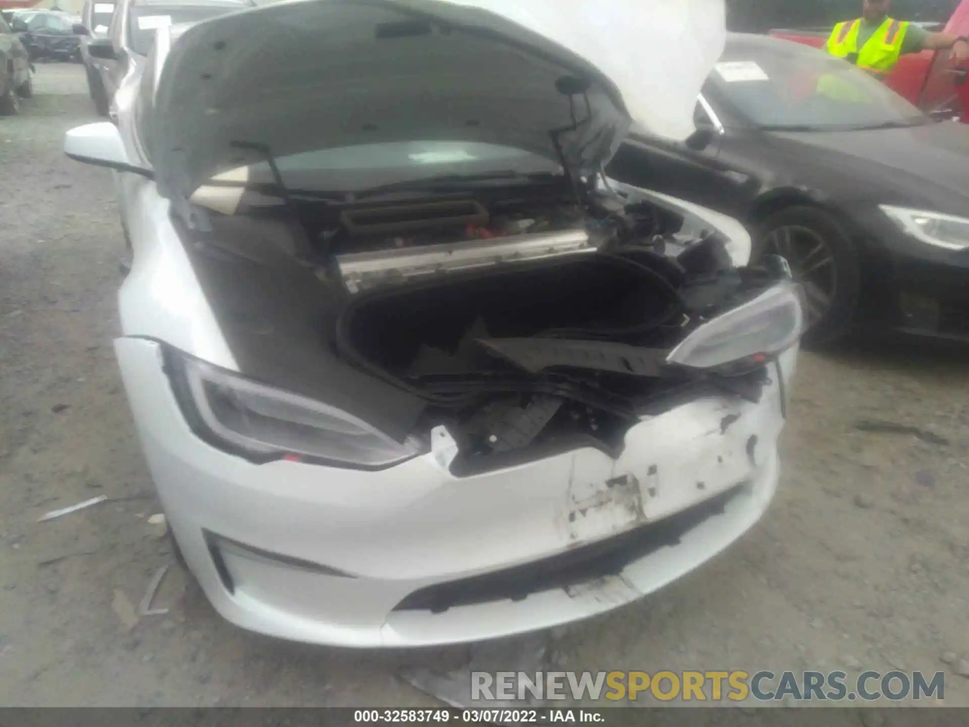 6 Photograph of a damaged car 5YJSA1E59MF454853 TESLA MODEL S 2021