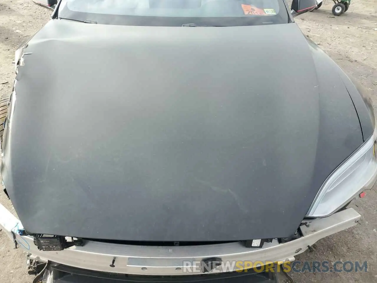 11 Photograph of a damaged car 5YJSA1E5XMF435213 TESLA MODEL S 2021