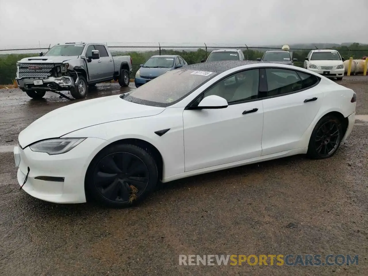 1 Photograph of a damaged car 5YJSA1E5XMF439827 TESLA MODEL S 2021
